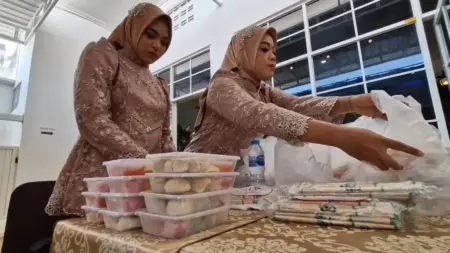 Unik di Ponorogo, Tamu Pernikahan Pulang Bawa Dimsum dan Bakpau Mini sebagai Souvenir Foto BeritaJatim.com