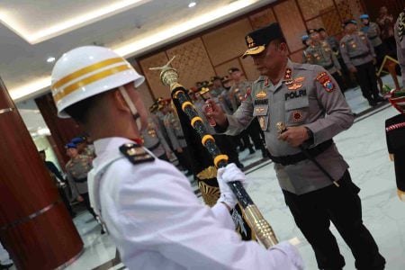 Jelang Hari Bhayangkara ke-80, Polda Jatim Teguhkan Integritas Lewat Pemuliaan Tribrata Foto BeritaJatim.com