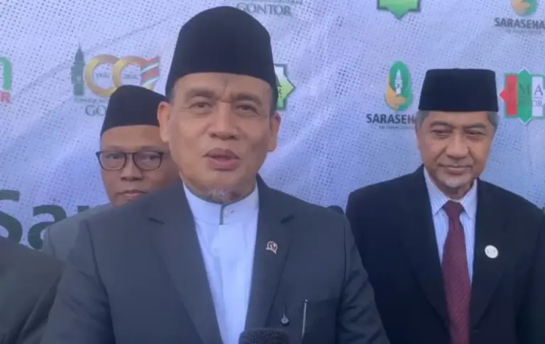 Wamenag di Gontor Ponorogo: Ada Upaya Sistematis Turunkan Minat Masuk Pesantren Foto BeritaJatim.com