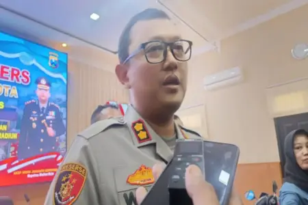 Kasus Perusakan Jalan Dadali Madiun Terungkap, 9 Orang Jadi Tersangka Foto BeritaJatim.com