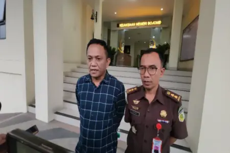 Kejari Bojonegoro Selidiki Dugaan Korupsi Proyek Jalan BKKD Desa Klino Rp2,7 Miliar Foto BeritaJatim.com