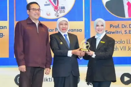 Pemprov Jatim dan LLDIKTI Siapkan 62.000 Beasiswa Kakak Tangguh Foto BeritaJatim.com
