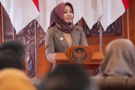 Wali Kota Mojokerto Kukuhkan 99 Petugas Sensus Ekonomi 2026, Tekankan Pentingnya Data Akurat Foto BeritaJatim.com