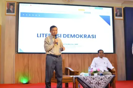 DPRD Tuban Dorong Generasi Z Pahami Literasi Demokrasi Sejak Dini Foto BeritaJatim.com
