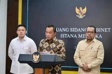 Pemerintah Pastikan Pergantian Pimpinan BGN Tak Ganggu Pelaksanaan Program MBG Foto BeritaJatim.com