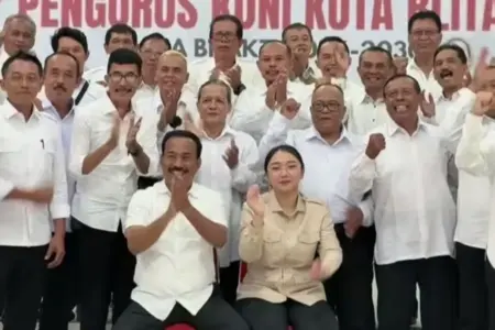 Samanhudi Mundur, Elim Tyu Samba Bakal Jabat Ketua KONI Kota Blitar Foto BeritaJatim.com