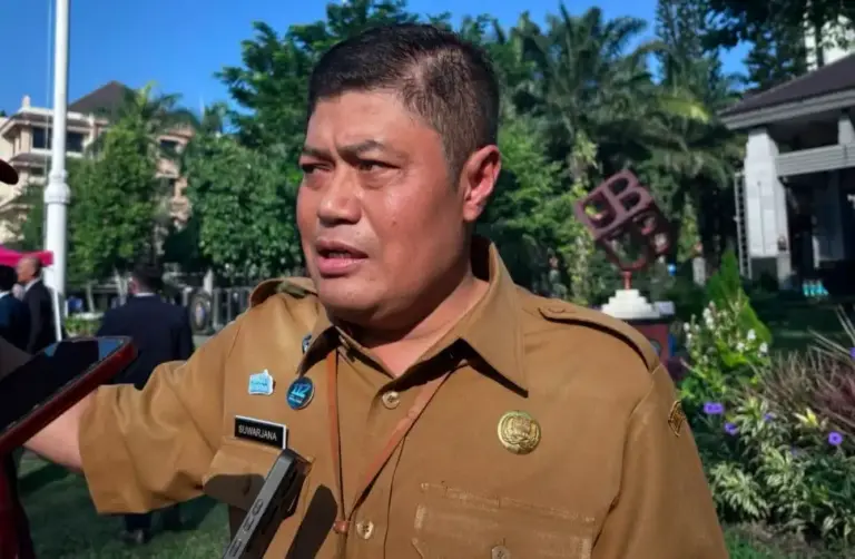Disdikbud Kota Malang Buka Posko Aduan SPMB, Antisipasi Pungli di Sekolah Foto BeritaJatim.com