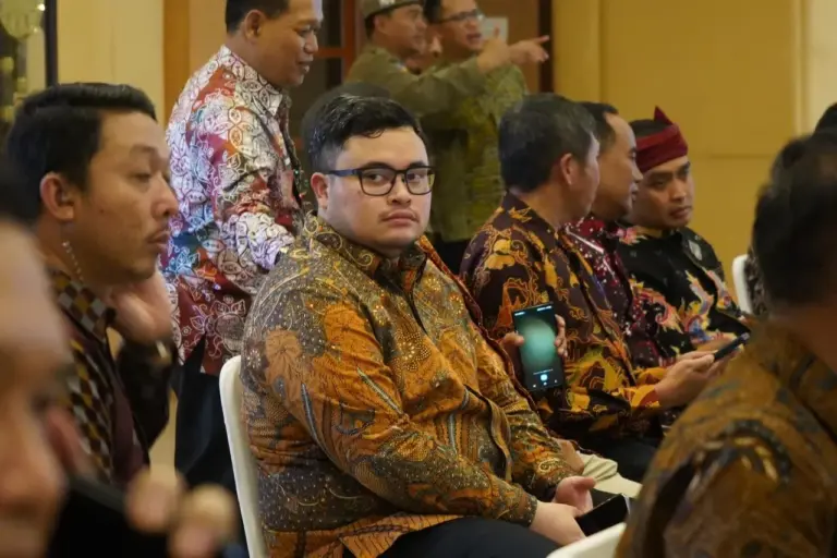 Ikuti Rakor Forkopimda Jawa-Bali, Mas Dhito Tegaskan Komitmen Jaga Kondusivitas Kediri Foto BeritaJatim.com