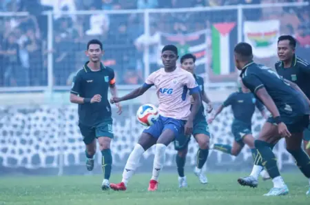 Persik Kediri Lepas Enam Pemain Muda, Manajemen Doakan Karier Mereka Semakin Berkembang Foto BeritaJatim.com
