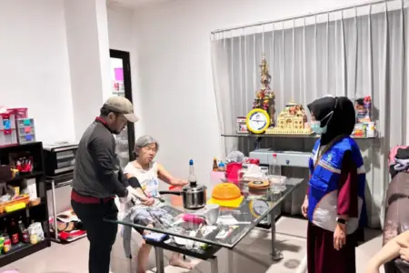 DPO Korupsi Kredit Fiktif Bank Jatim Rp4,75 Miliar Ditangkap di Surabaya, Ibu dan Anak Buron Sejak 2022 Foto BeritaJatim.com