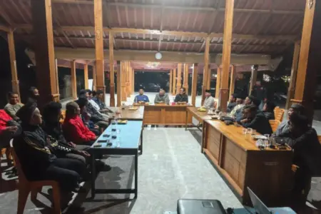 Wabup Magetan Cari Solusi Tanaman Pasca Kentang, Petani Plaosan Minta Jaminan Pasar Foto BeritaJatim.com