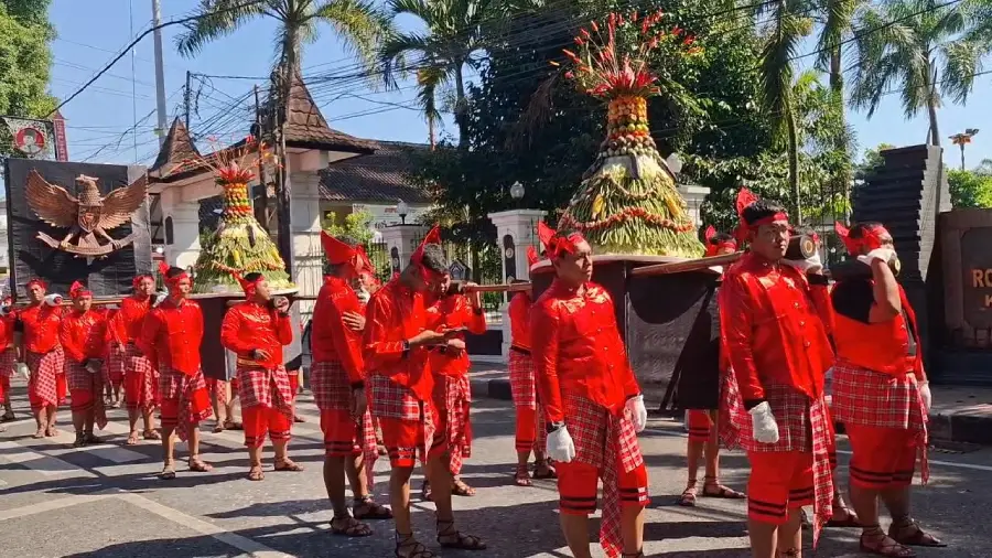 Satu Dekade Grebek Pancasila, Wali Kota Blitar Berkomitmen Jaga Nyala Inspirasi Bumi Bung Karno Foto BeritaJatim.com