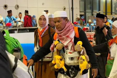 Update Haji 2026: 85 Ribu Jemaah Tiba di Indonesia, Pergerakan ke Madinah Tembus 46 Ribu Foto BeritaJatim.com