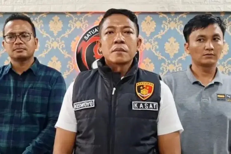Polres Bangkalan Bongkar Jaringan Sabu Bangkalan-Surabaya, Empat Orang Ditangkap Foto BeritaJatim.com