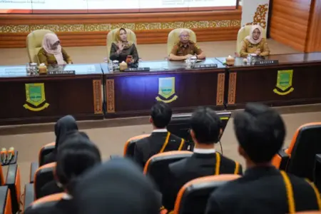 Wali Kota Mojokerto Titip Misi Pelestarian Budaya Majapahit kepada Finalis Gus dan Yuk 2026 Foto BeritaJatim.com