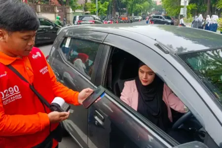 Parkir Digital Dongkrak PAD Surabaya 10 Persen, Dishub Bidik Kenaikan hingga 50 Persen Foto BeritaJatim.com