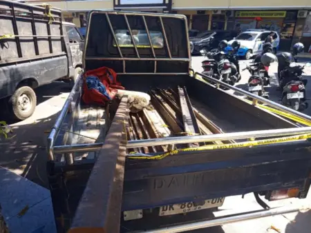 Tiga Pelaku Pencurian Rel Kereta Api di Lumajang Ditangkap Foto BeritaJatim.com