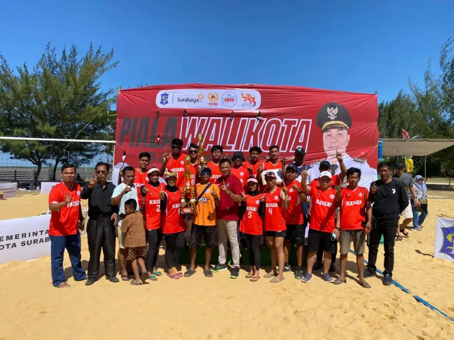 Tim Putri dan Putra Sumenep Boyong Juara di Voli Pantai Piala Wali Kota Surabaya