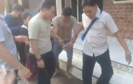 Warga Socah Bangkalan Digerebek Polisi, Ternyata Simpan Sabu di Rumah Foto BeritaJatim.com
