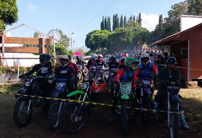 Ribuan Offroader Jajal Jalur Ekstrem Lereng Argopuro di Jember Foto BeritaJatim.com