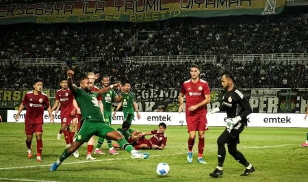 Kalahkan Persija Jakarta, Bernardo Tavares Puji Intensitas Tinggi Persebaya Foto BeritaJatim.com