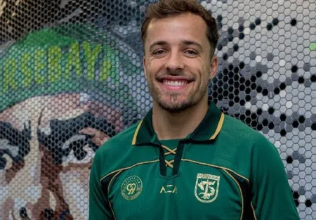 Alex Martins Resmi Gabung Persebaya, Target Cetak Banyak Gol Foto BeritaJatim.com