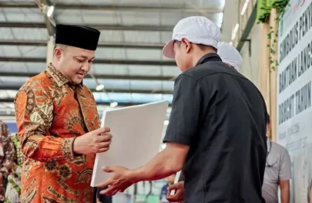 Cairkan BLT DBHCHT Rp 12,6Miliar, Pemkab Pasuruan Sasar 10.500 Buruh Rokok Foto BeritaJatim.com