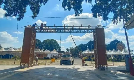 Resmi! Parkir Motor Blitar Djadoel Rp2 Ribu, Mas Ibin: Viralkan Jukir yang Nakal Foto BeritaJatim.com