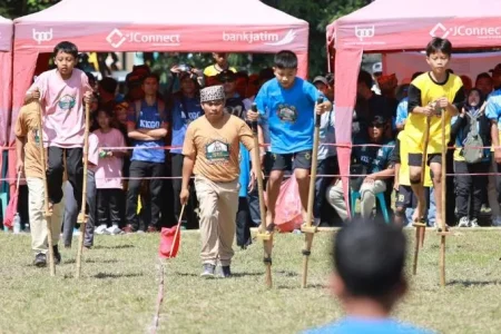 Festival Memengan Tradisional Banyuwangi: Kenali Permainan Warisan Leluhur Foto BeritaJatim.com