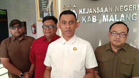 Kejaksaan Malang Bongkar Dugaan Korupsi Pengadaan Mobil Ambulance Foto BeritaJatim.com