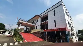 Kejari Bangil Periksa 20 Kepala Sekolah di Pasuruan, Ada Apa? Foto BeritaJatim.com
