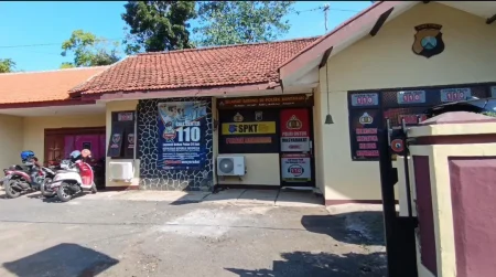 Tenaga Honorer SDN 3 Bantaran Probolinggo Diduga Dibacok di Ruang Guru, Polisi Selidiki Motif Foto BeritaJatim.com