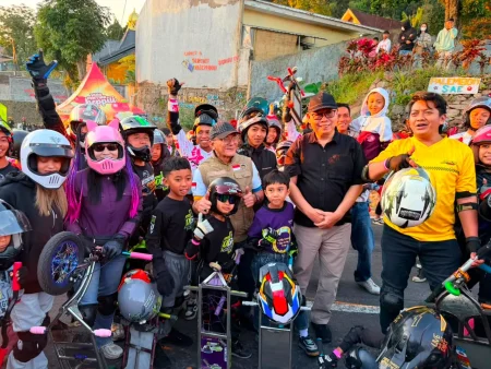 Sempat Dihentikan Akibat Kecelakaan, Wisata Ekstrem Gledekan Palembon Prigen Pasuruan Resmi Dibuka Kembali Foto BeritaJatim.com