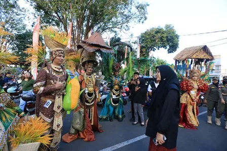 Banyuwangi Ethno Carnival 2026 Digelar 18 Juli, Angkat Kisah Heroisme ‘Perang Bayu’ dengan 5 Sub Tema Foto BeritaJatim.com