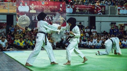 Bupati Gresik Cup 2026 Resmi Dibuka, 1.413 Atlet Bidik Tiket Menuju Porprov Jatim Foto BeritaJatim.com