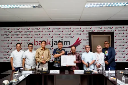 Bank Jatim Gandeng Bank NTT Hadirkan Layanan Remitansi Internasional bagi Pekerja Migran Foto BeritaJatim.com