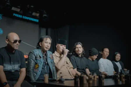 Dewa 19 dan Padi Reborn Siapkan Lagu Rahasia, Cuma Dibawakan Sekali di Surabaya Foto BeritaJatim.com