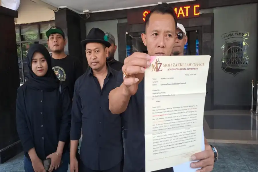 Kasus Lagu Gapapa Icha Chellow, Pesan Gus Thuba ‘amar ma’ruf nahi munkar’ Foto BeritaJatim.com