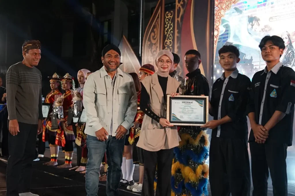 Festival Kali Brantas V Kediri, Mbak Wali: Kampus Berperan Lestarikan Budaya dan Perkuat Identitas Kota Foto BeritaJatim.com