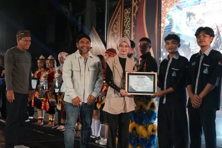 Festival Kali Brantas V Kediri, Mbak Wali: Kampus Berperan Lestarikan Budaya dan Perkuat Identitas Kota Foto BeritaJatim.com
