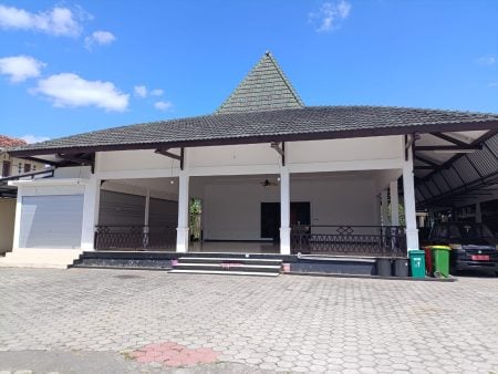 Dugaan Korupsi Griya Dalem Kanjengan, Mantan Bupati Tulungagug Maryoto Birowo Diperiksa Kejari Foto BeritaJatim.com
