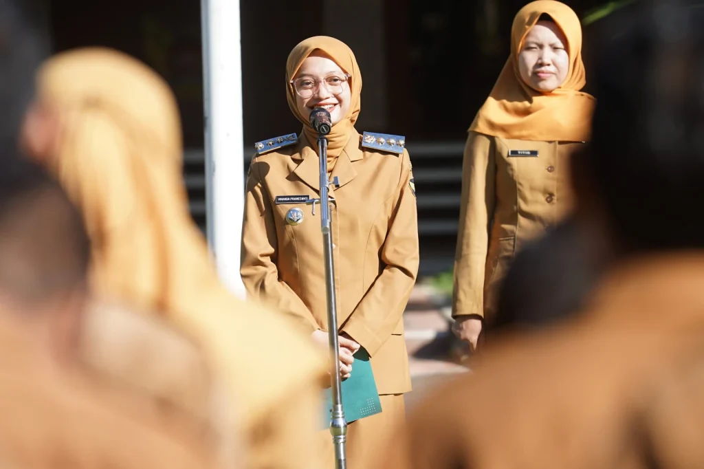 Mbak Wali Ajak ASN Kota Kediri Belajar dari Sepak Bola dan Tinju untuk Perkuat Kolaborasi Foto BeritaJatim.com