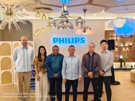 Menjawab Tren Hunian Modern, Signify Boyong Konsep Baru Philips Lighting Store ke Surabaya Foto BeritaJatim.com