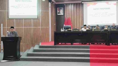 Fraksi Gerindra Pertanyakan Piutang Daerah hingga Belanja Perjalanan Dinas Bondowoso Foto BeritaJatim.com