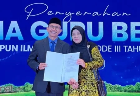 Achmad Mulyadi Resmi Menjadi Guru Besar Ke-19 UIN Madura Foto BeritaJatim.com