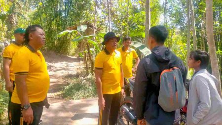 Tersesat di Puncak Mahadewa, Dua Remaja Diselamatkan Tim Gabungan Polres Bondowoso Foto BeritaJatim.com