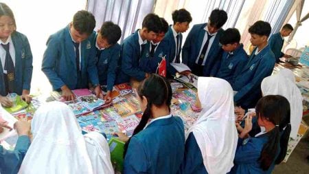 Disperpusip Bondowoso Gaungkan “Mas BoCil”, Dorong Budaya Baca Menuju Generasi Unggul Foto BeritaJatim.com