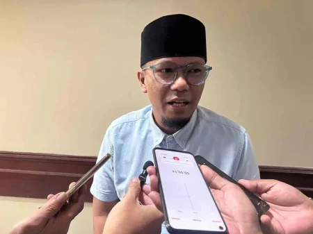 DPRD Surabaya Kawal Langsung Pengukuran 80 Persil Tanah Kedung Cowek Foto BeritaJatim.com