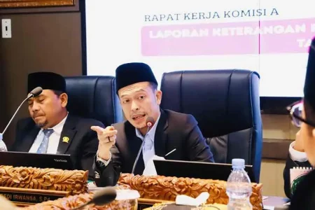 DPRD Jatim Ingatkan Usulan 2.100 CASN Jangan Sampai Bebani APBD Foto BeritaJatim.com