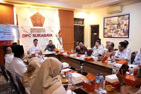 Bawaslu Berkunjung ke Kantor Gerindra Surabaya Bahas Pemilu 2029 Foto BeritaJatim.com